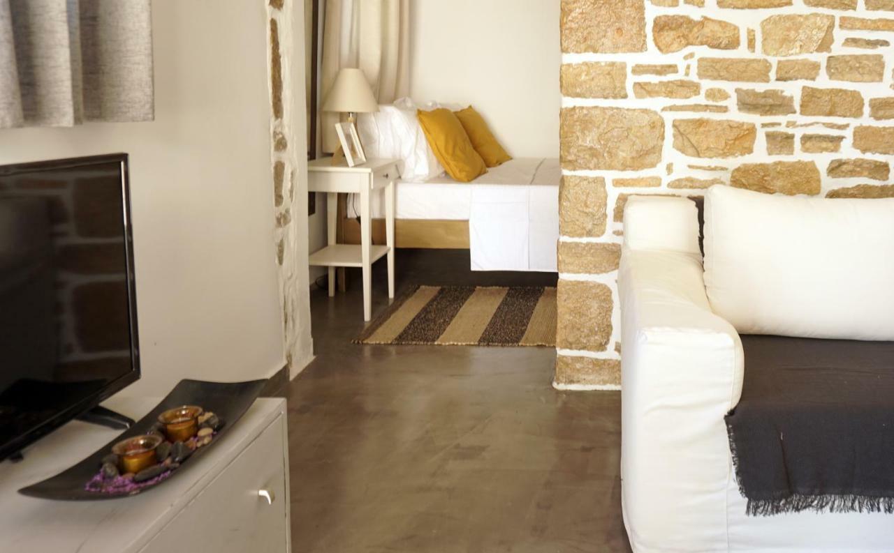 Studio Panagiota - Oasis Holiday Houses Kokkinos Pirgos Buitenkant foto